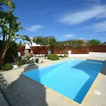 Yolanda Holiday Villa