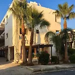 Napa Court 2