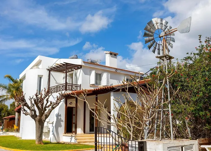 Cape Greco Palm Trees Villa