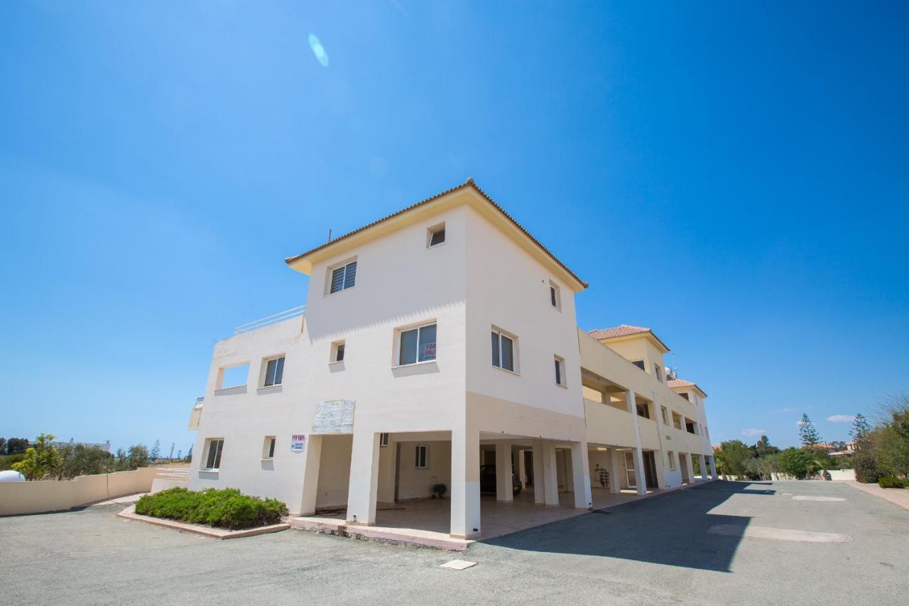 064 Ayia Napa