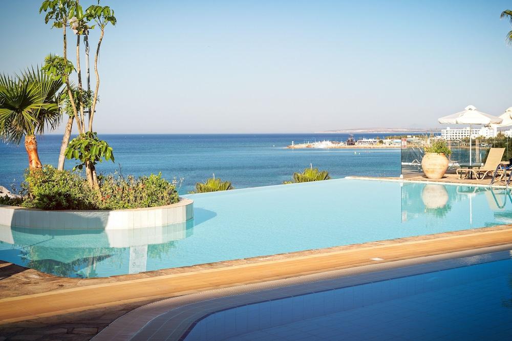 Atlantica Sungarden Hotel