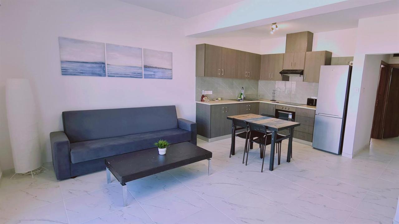 Femia Apartment *