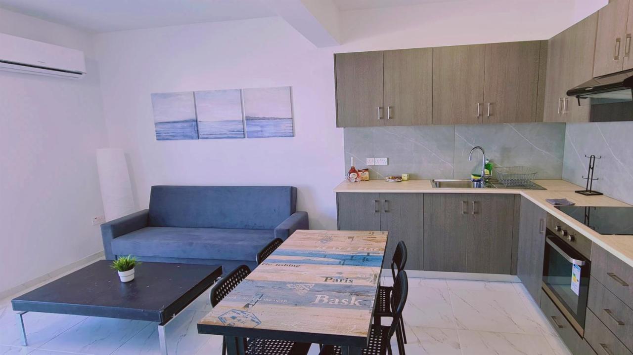Femia Apartment