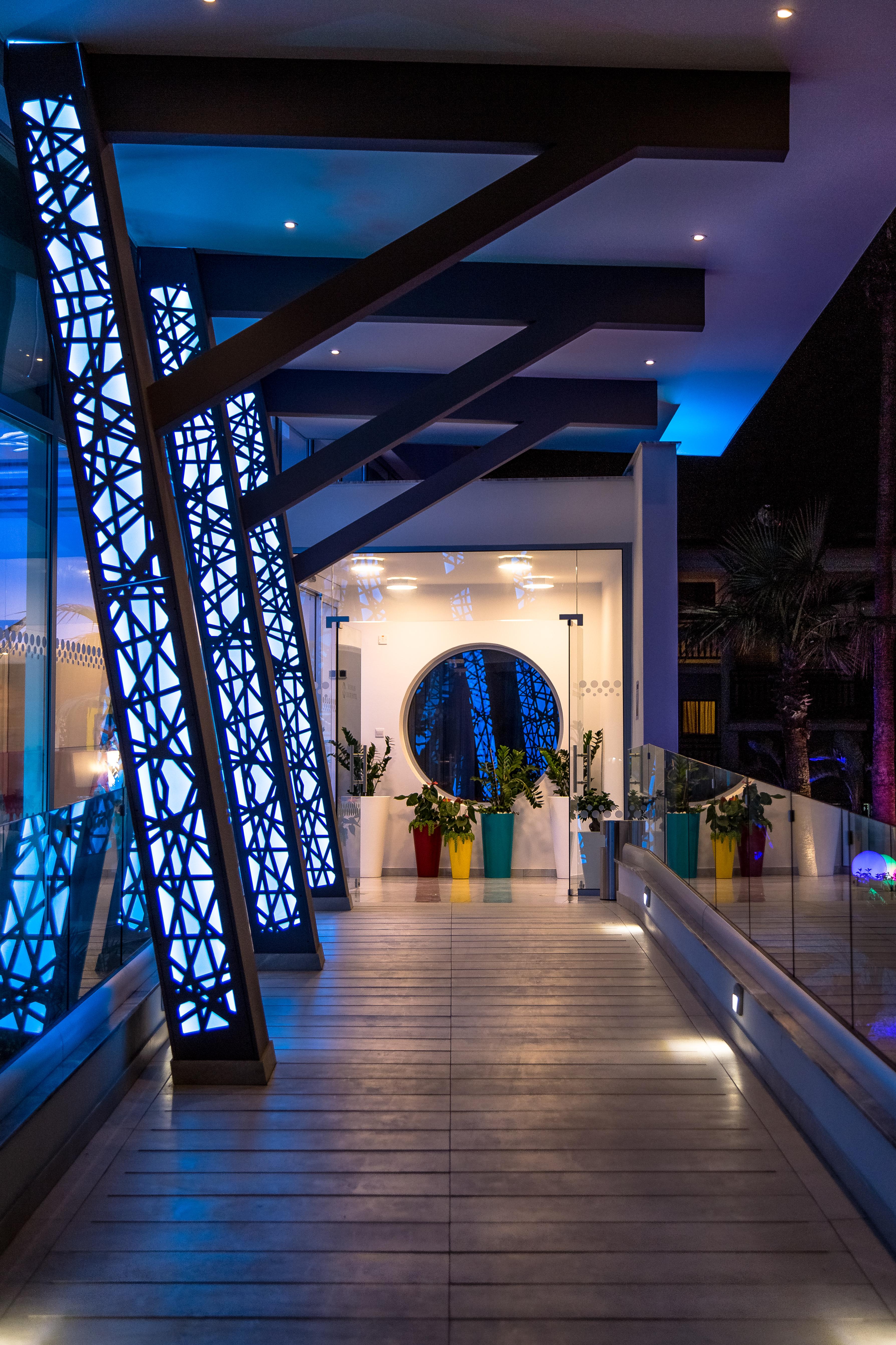 Nicholas Color Hotel 4*