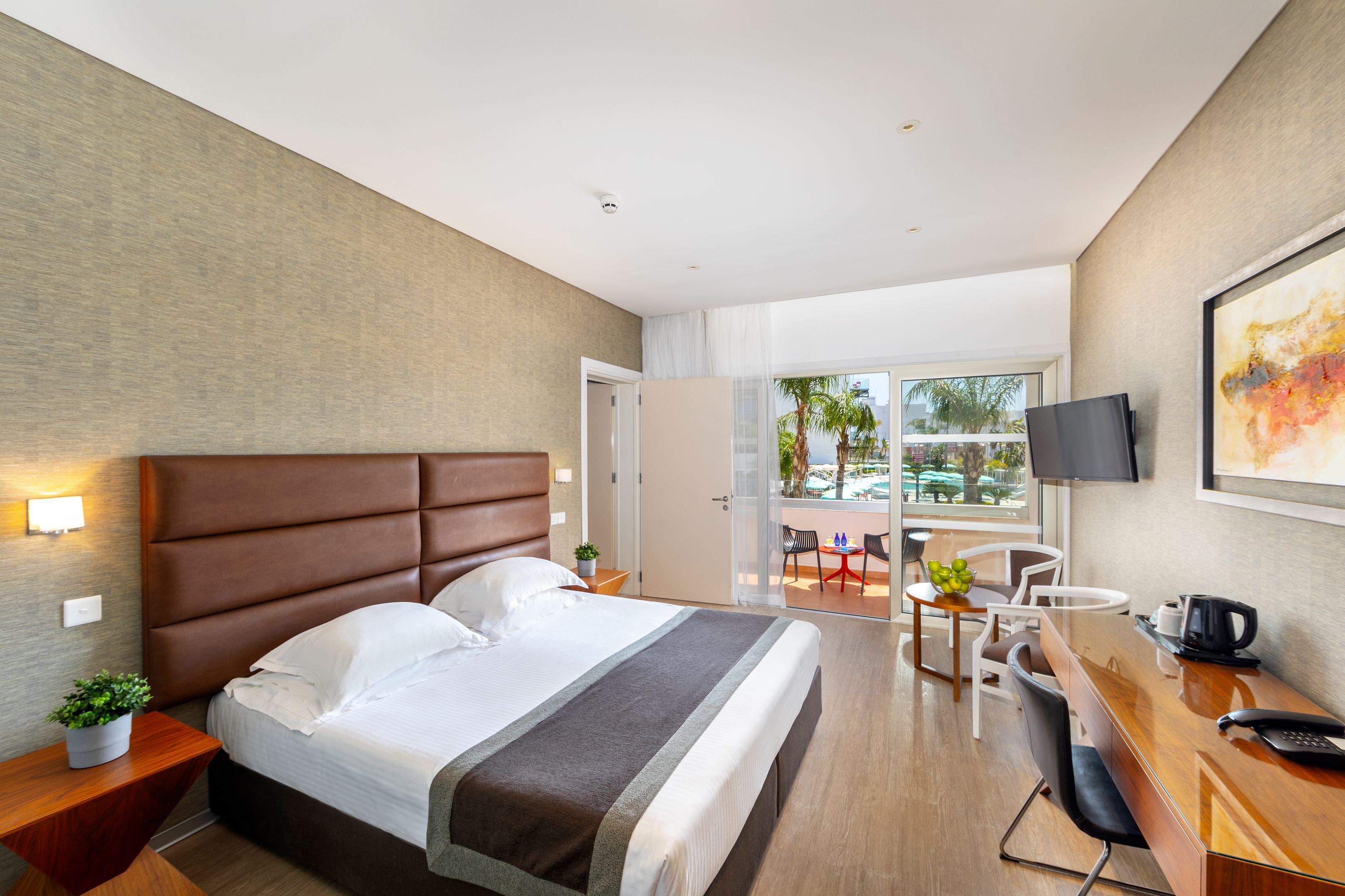 Hotel Faros