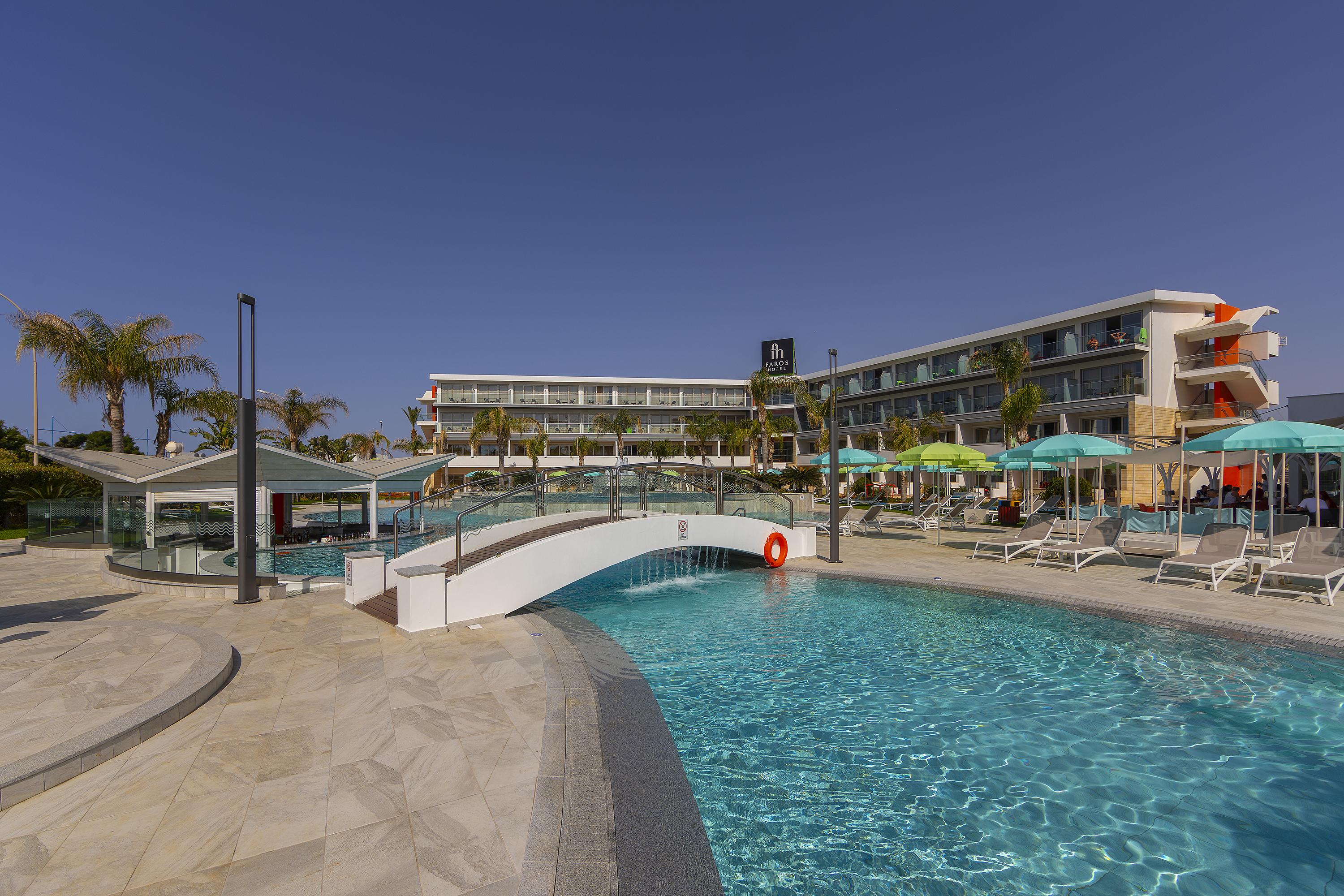 Faros Hotel 4*