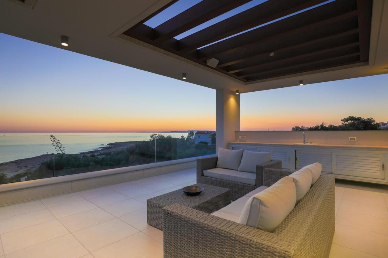 Pousada Palace Of Mediterranean Beachfront *