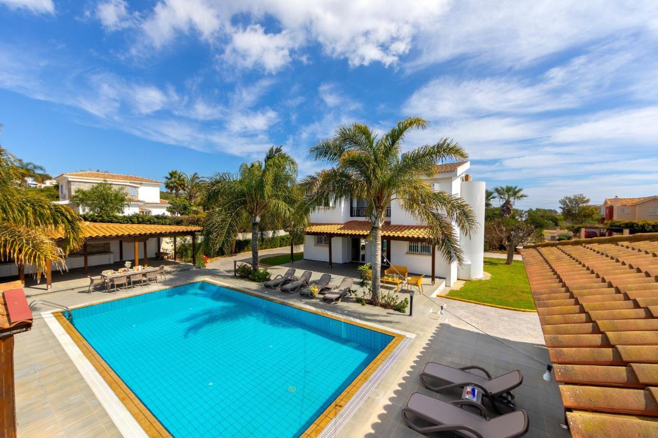 Cape Greco Palm Trees Villa *