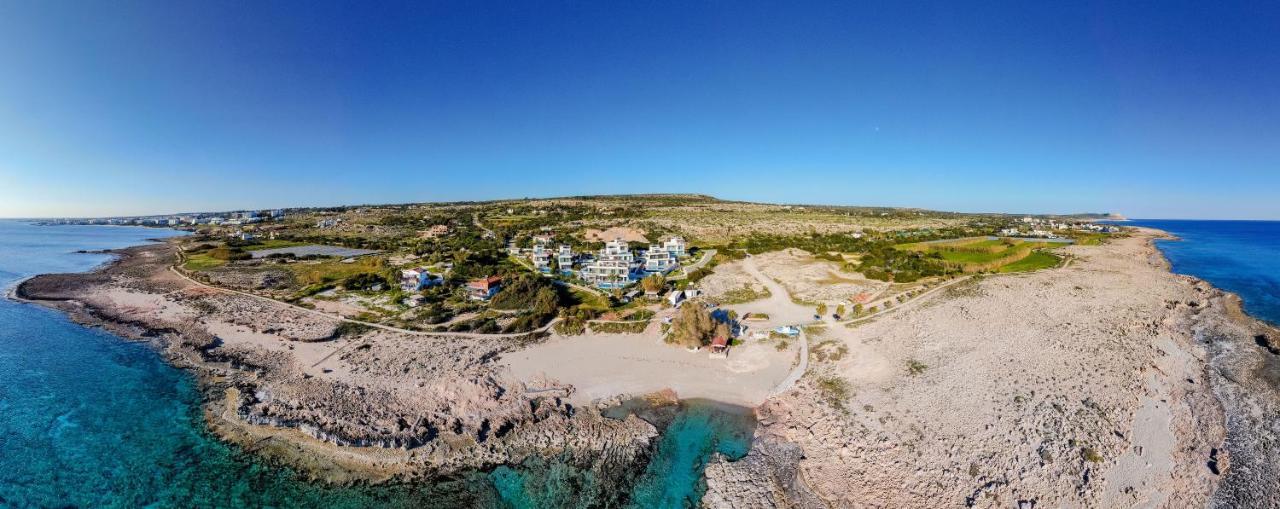 Palace Of Mediterranean Beachfront Pousada *