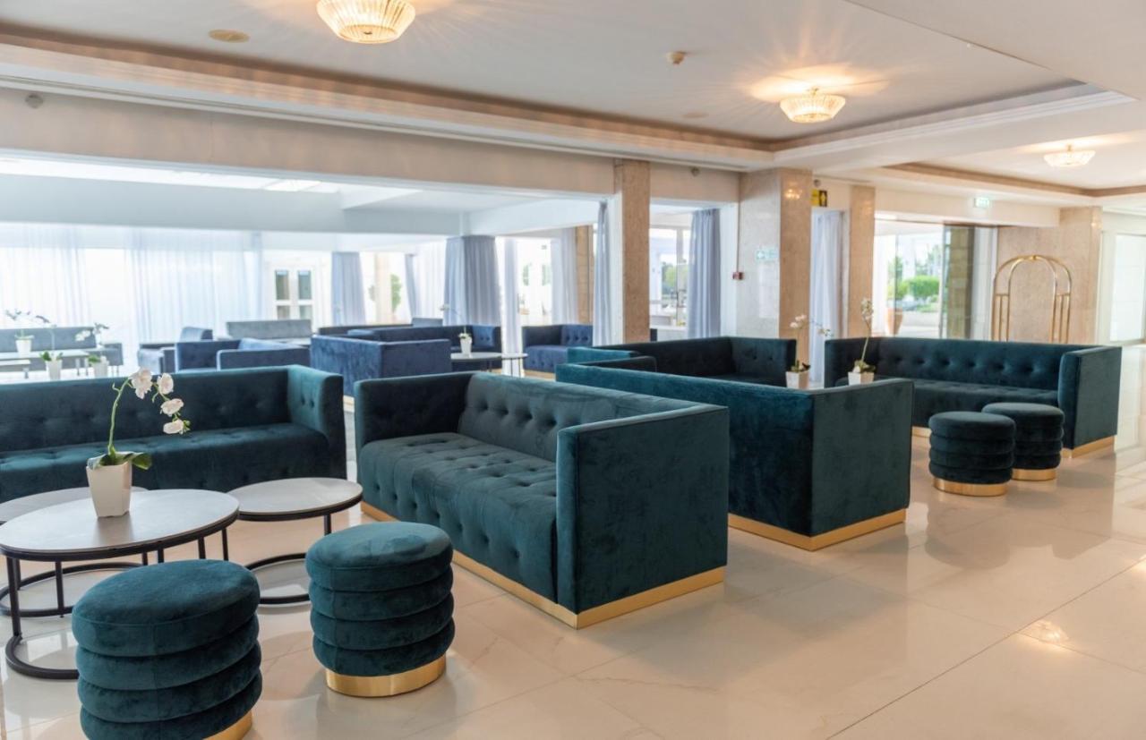 Hotel Dome Marina &