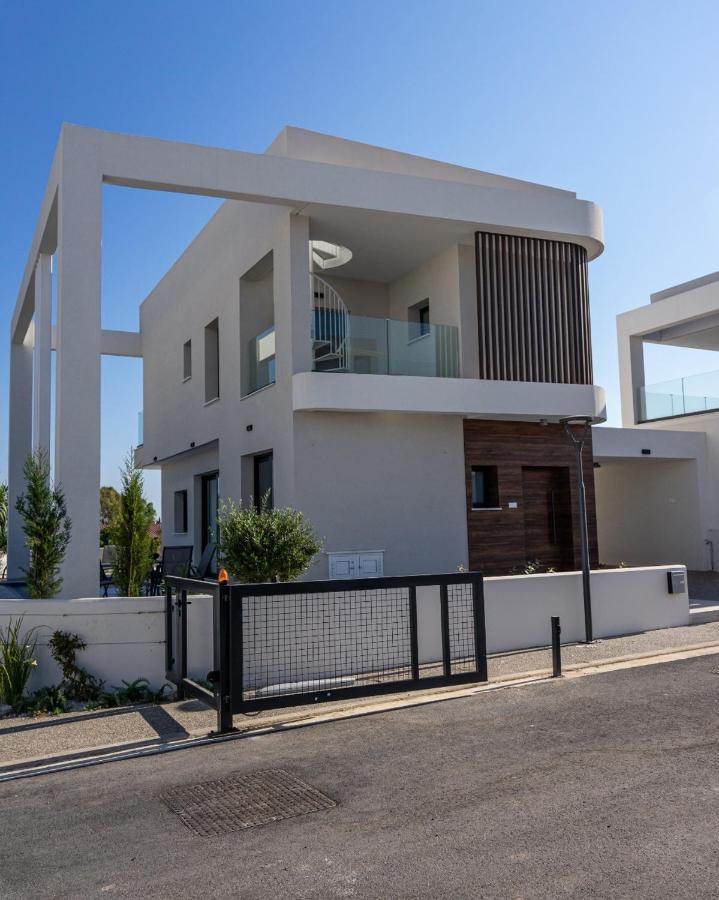 Nissi 4 Bedroom Sea View Villa