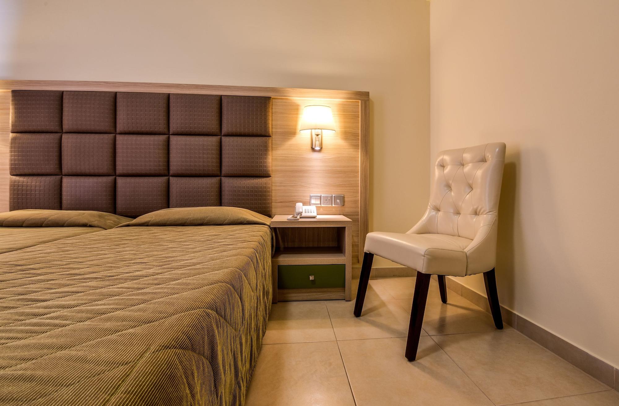 Hotel Stamatia 3*