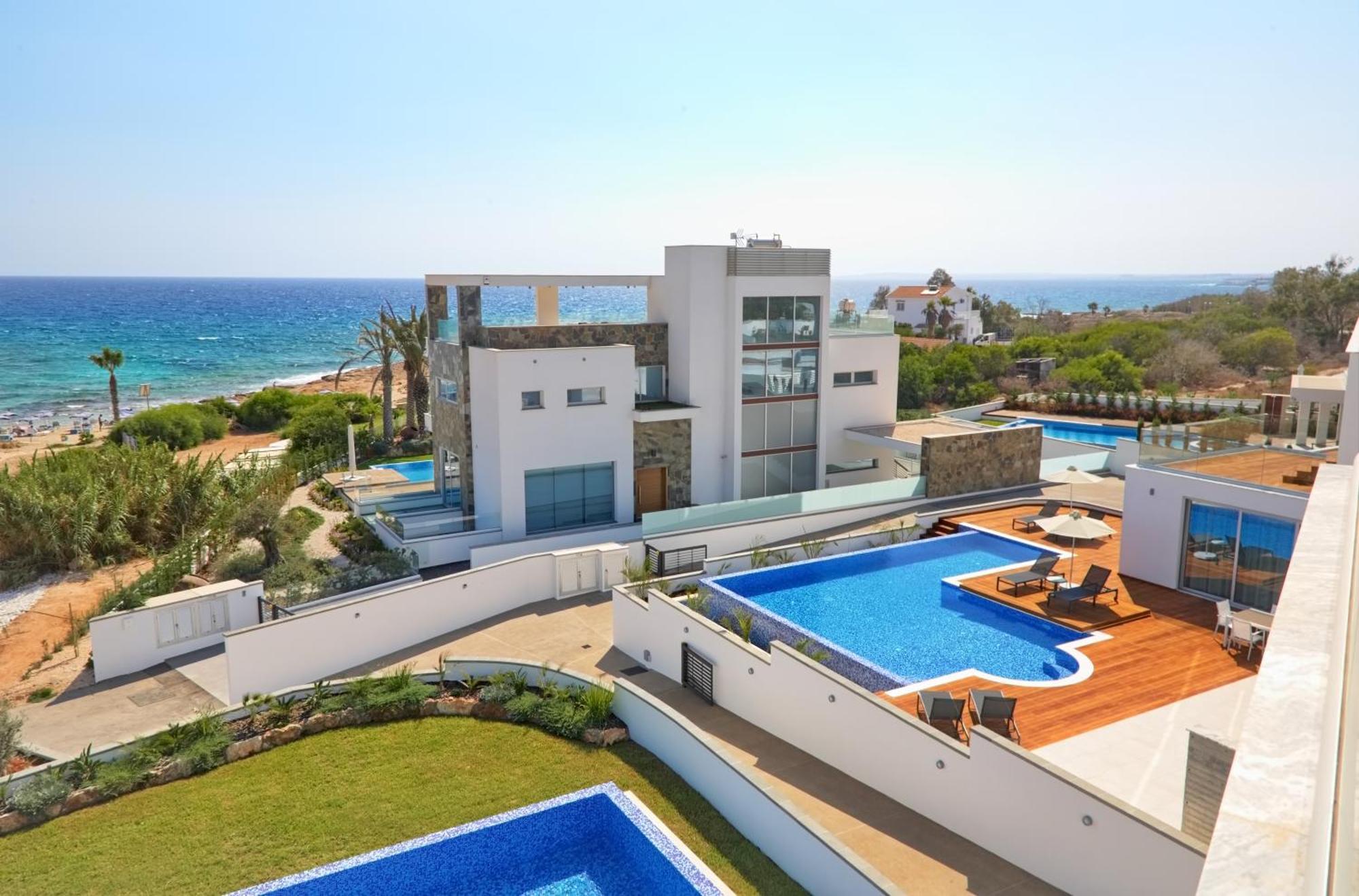 Villa Beachfront Luxury Idania Ayia Napa