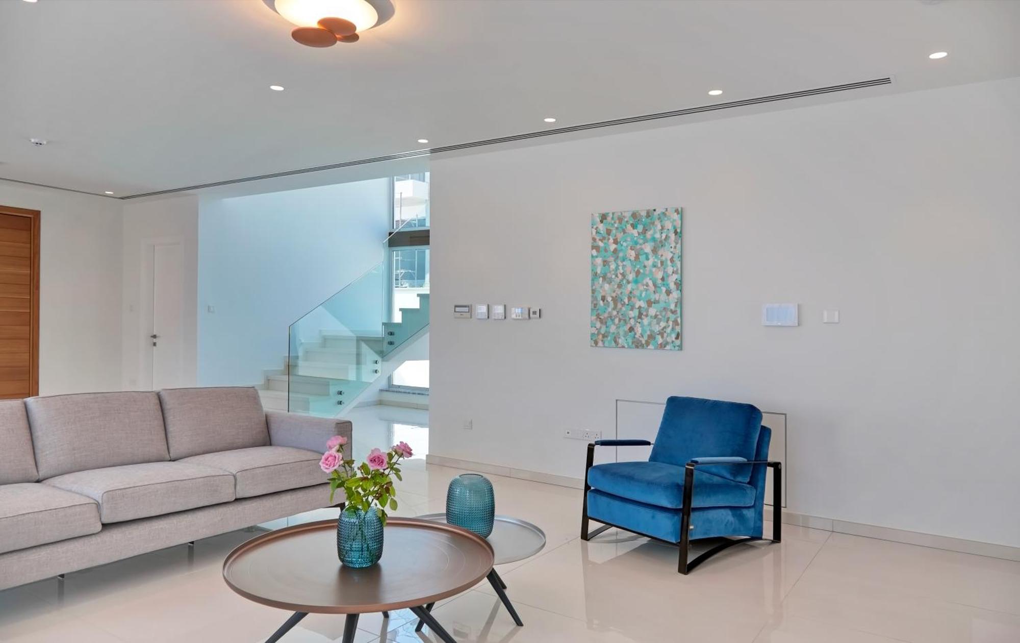 Beachfront Luxury Idania Villa