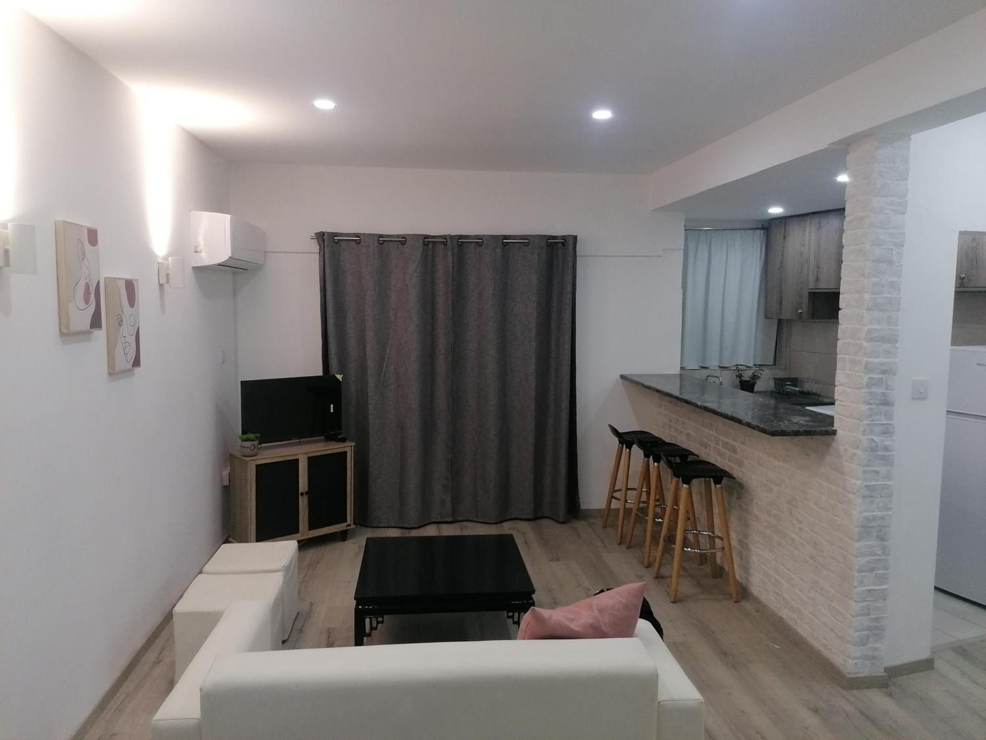 Polianapa Nest Apartment *