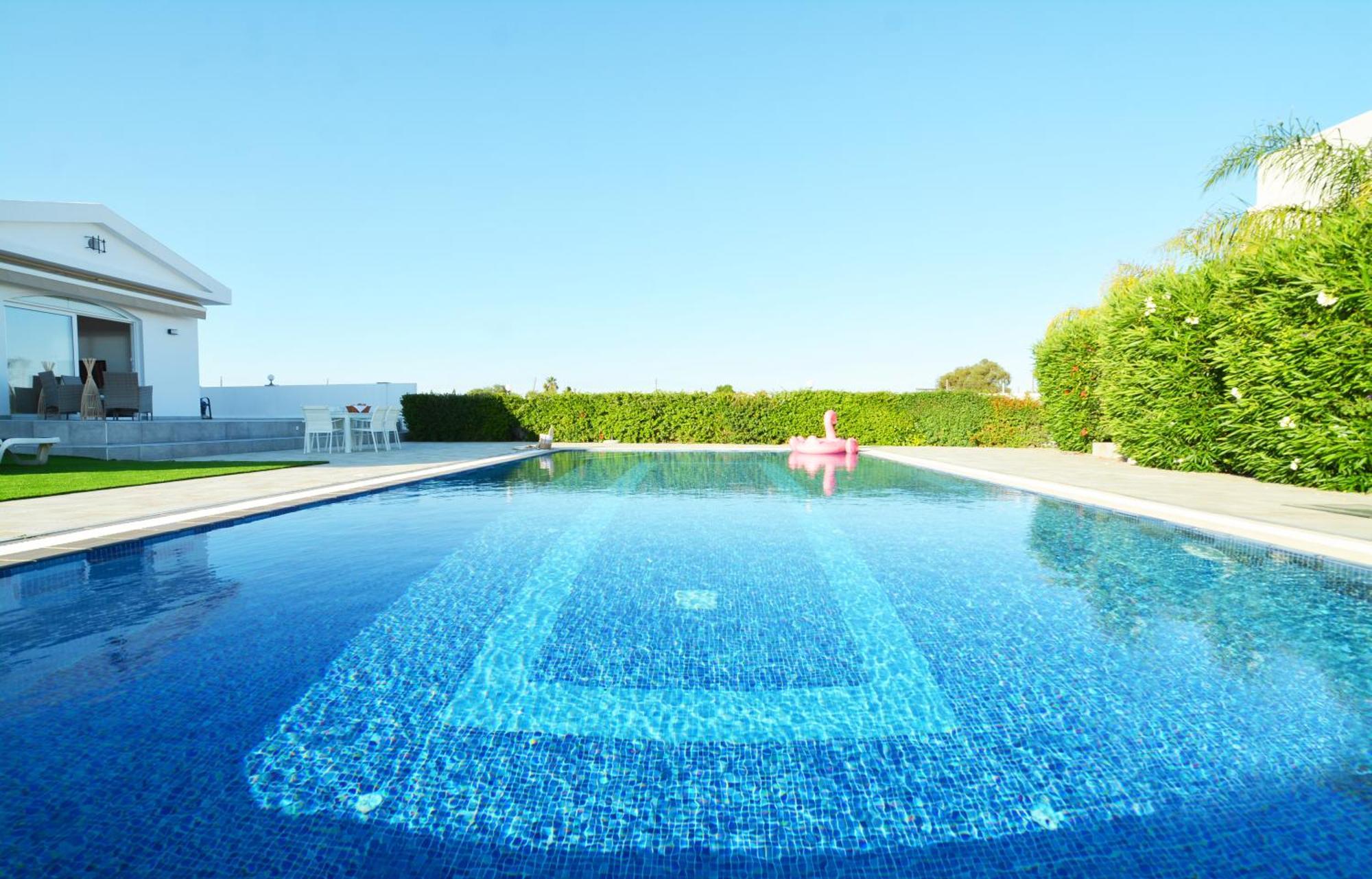 Aquamarine Villa *