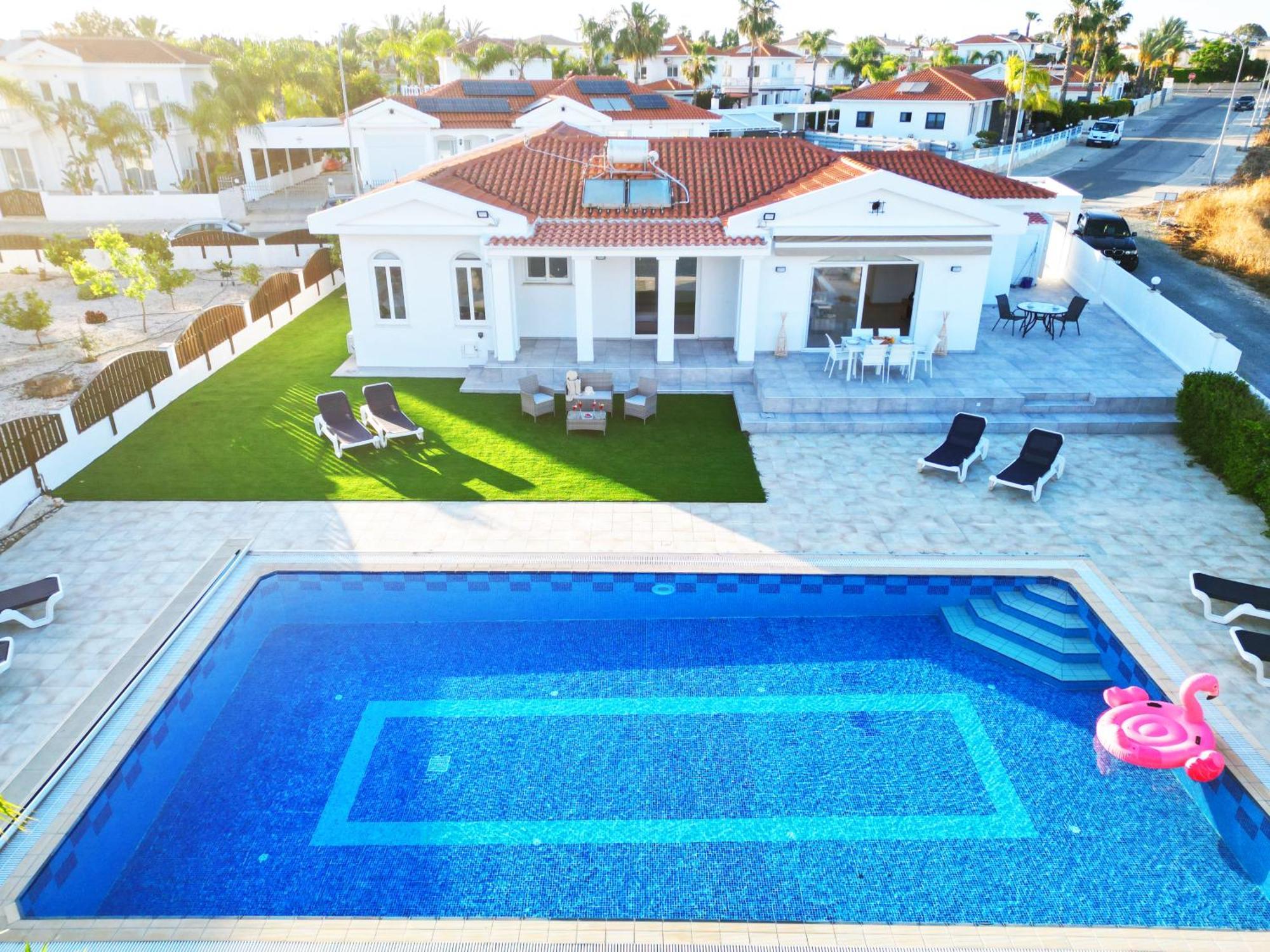 Villa Aquamarine Ayia Napa
