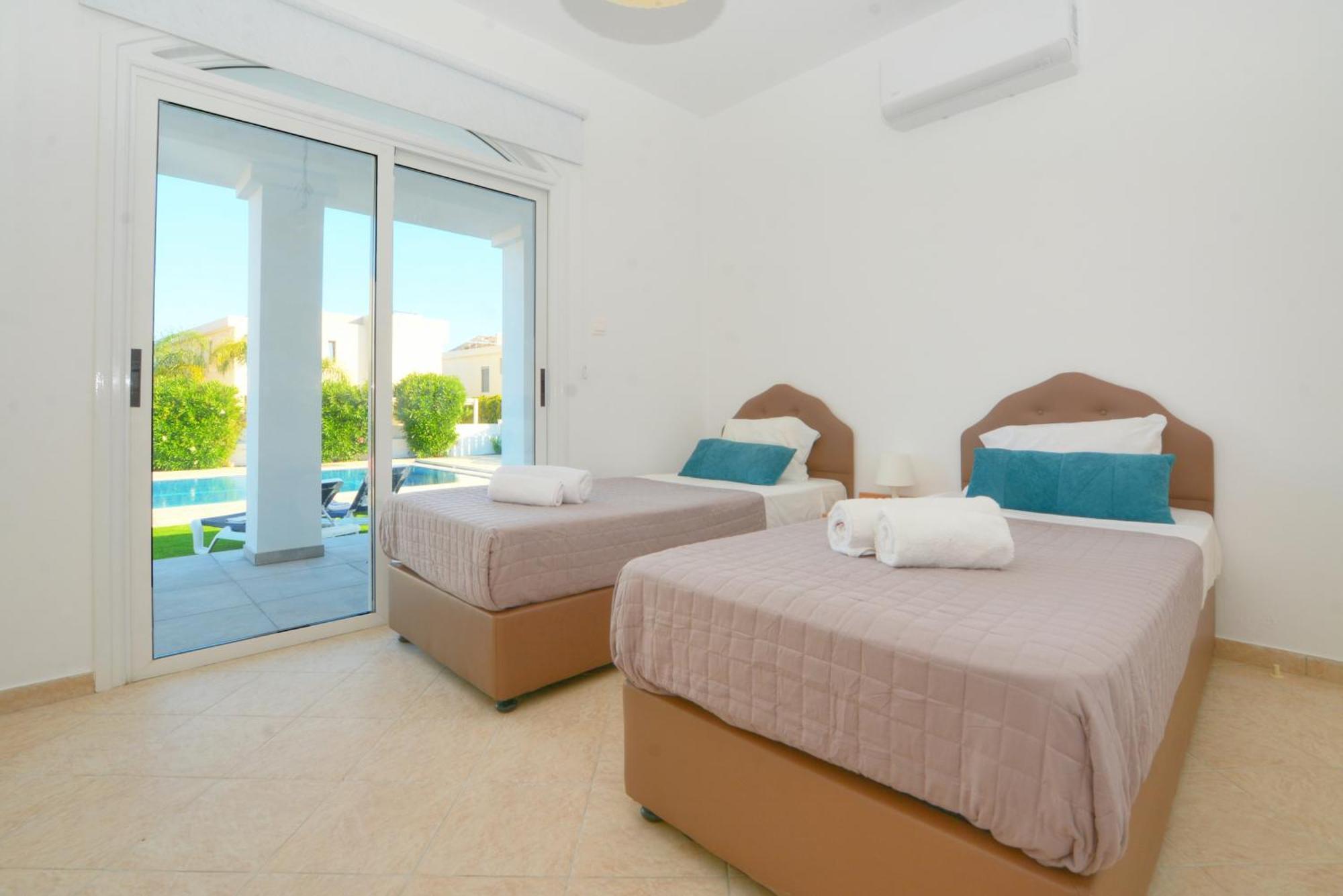 Aquamarine * Ayia Napa