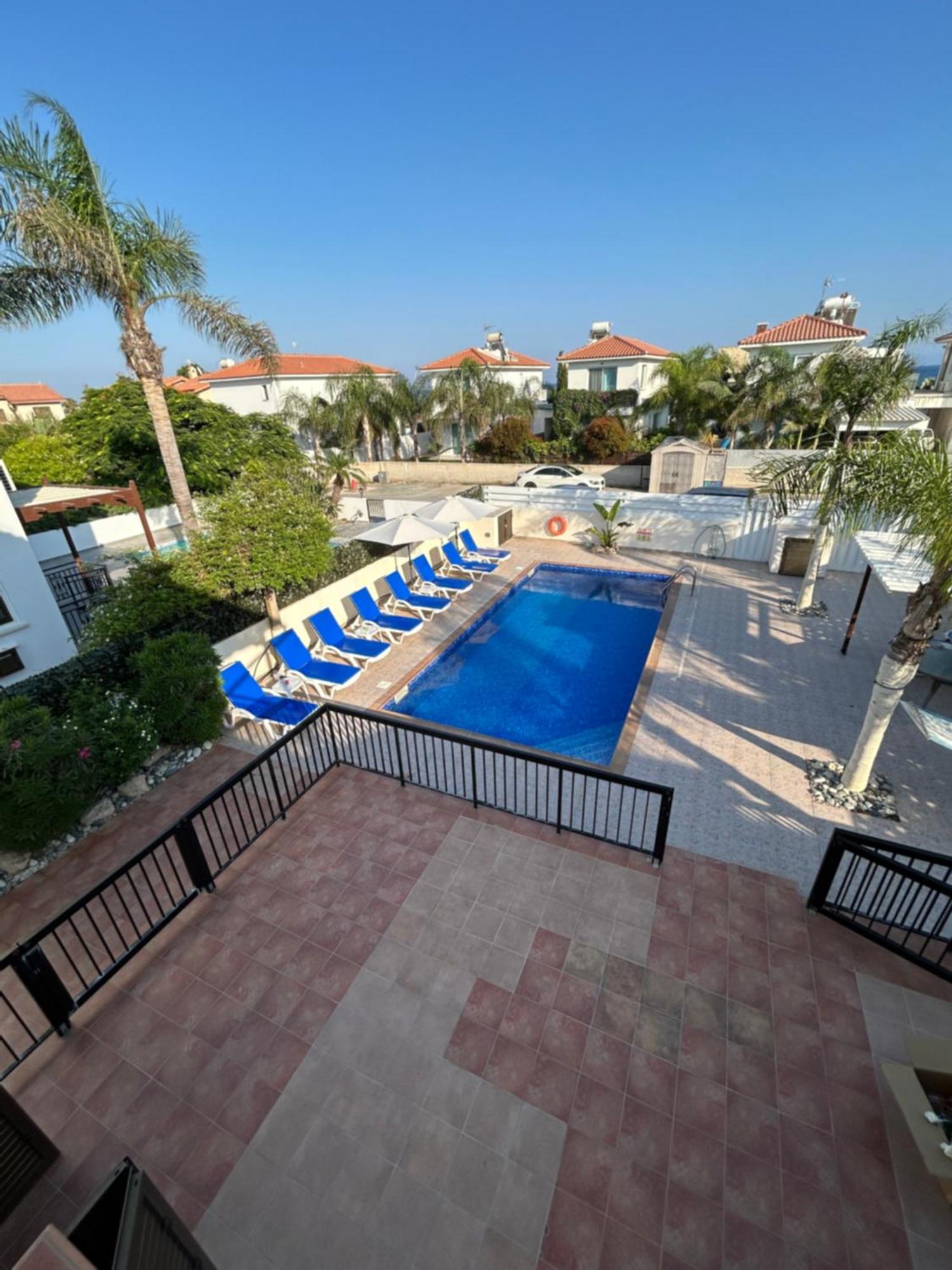 Marina Luxury - Diamond