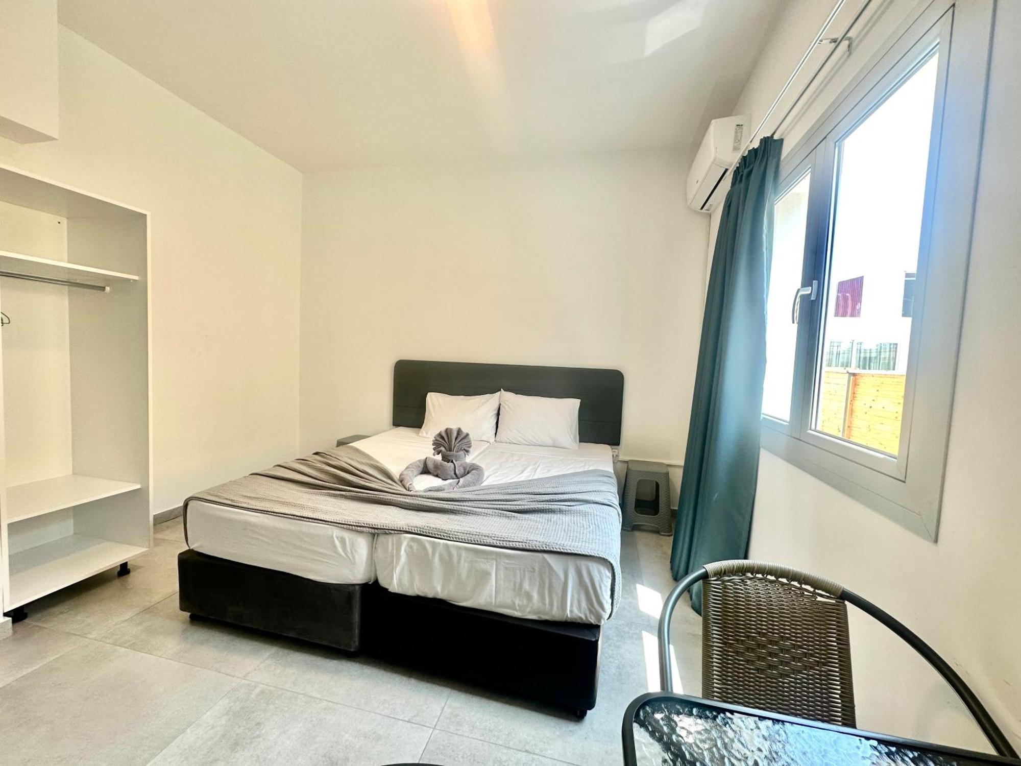 Sun Plaza - Adults Only Aparthotel *