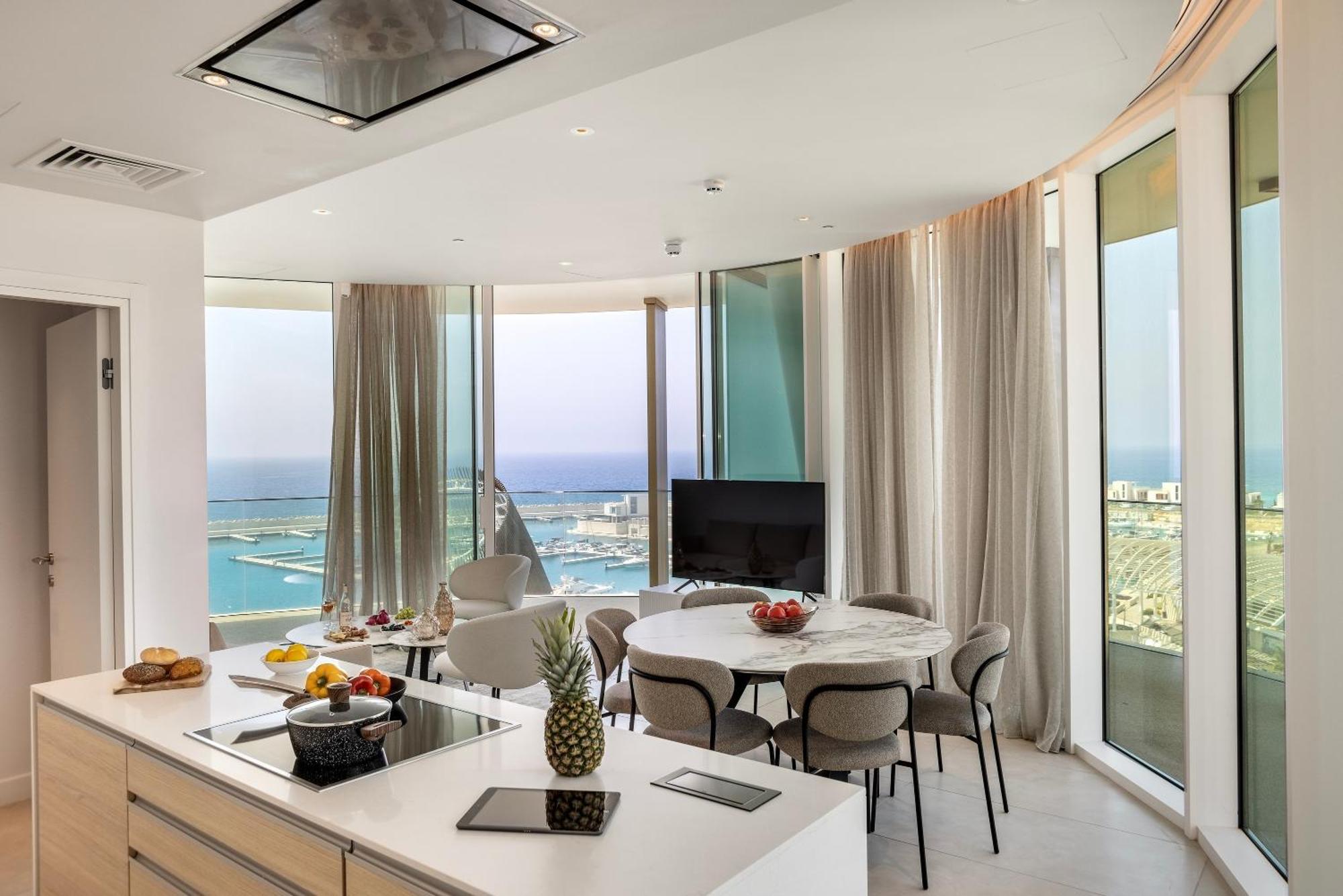 Apartment Marina East Tower *