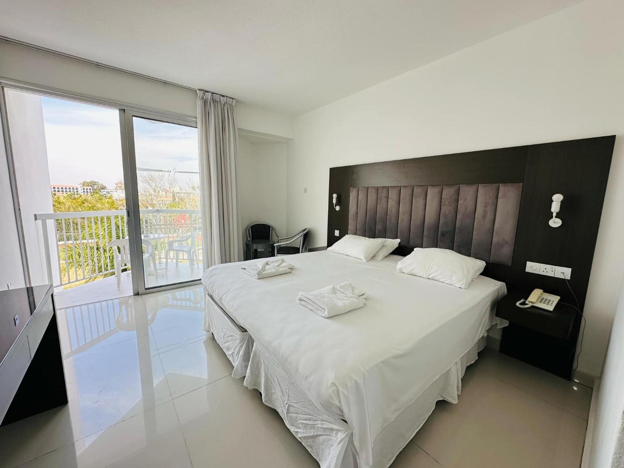 Hotel Napa Jay 3*