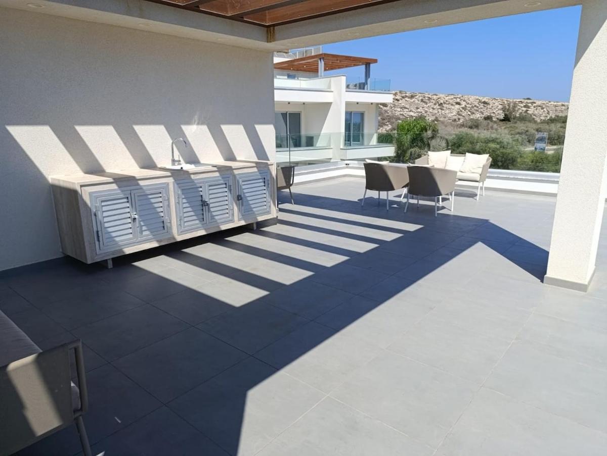 Beachfront Luxury Idania Ayia Napa