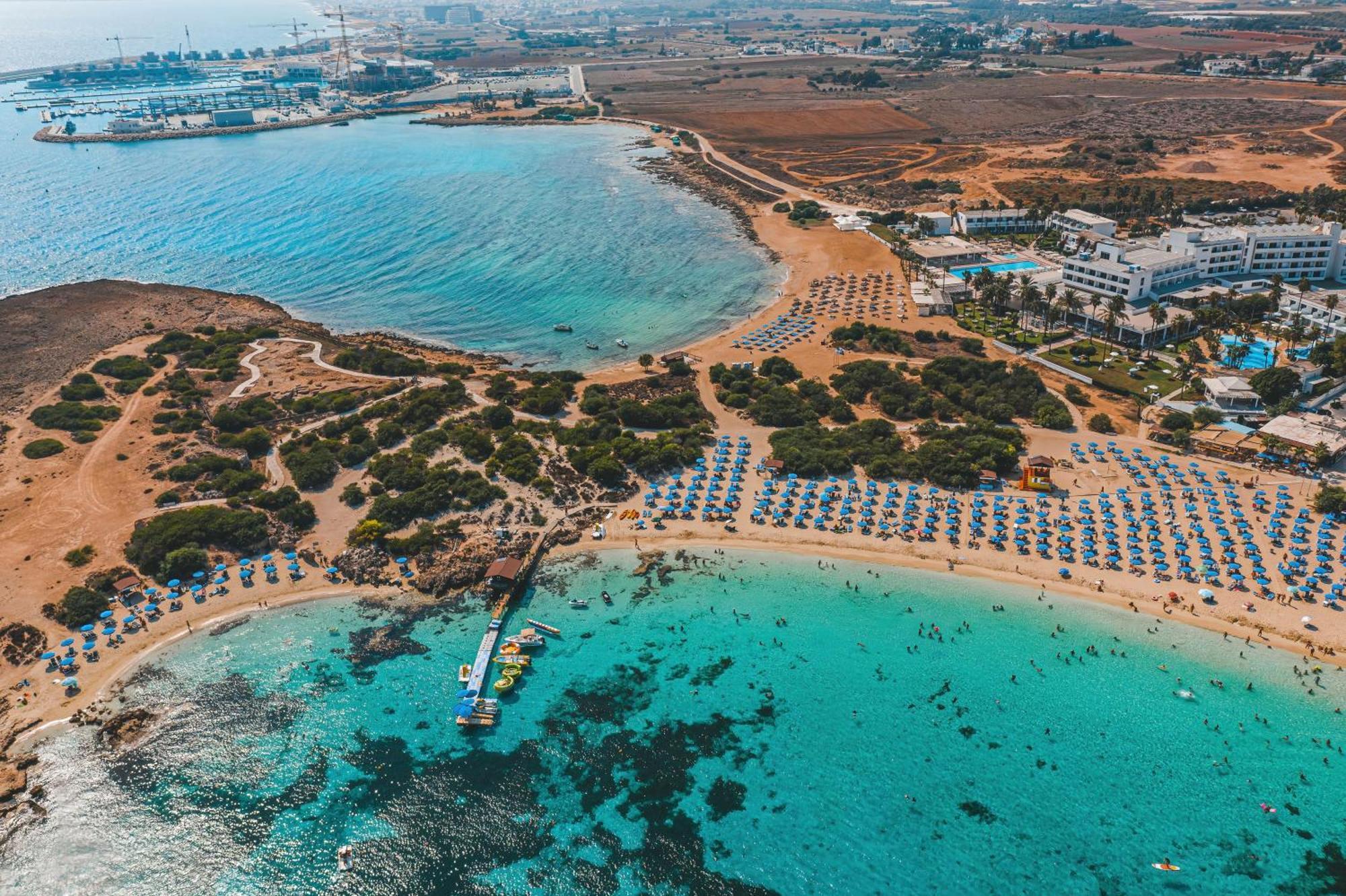 Dome Marina & Hotel 4*