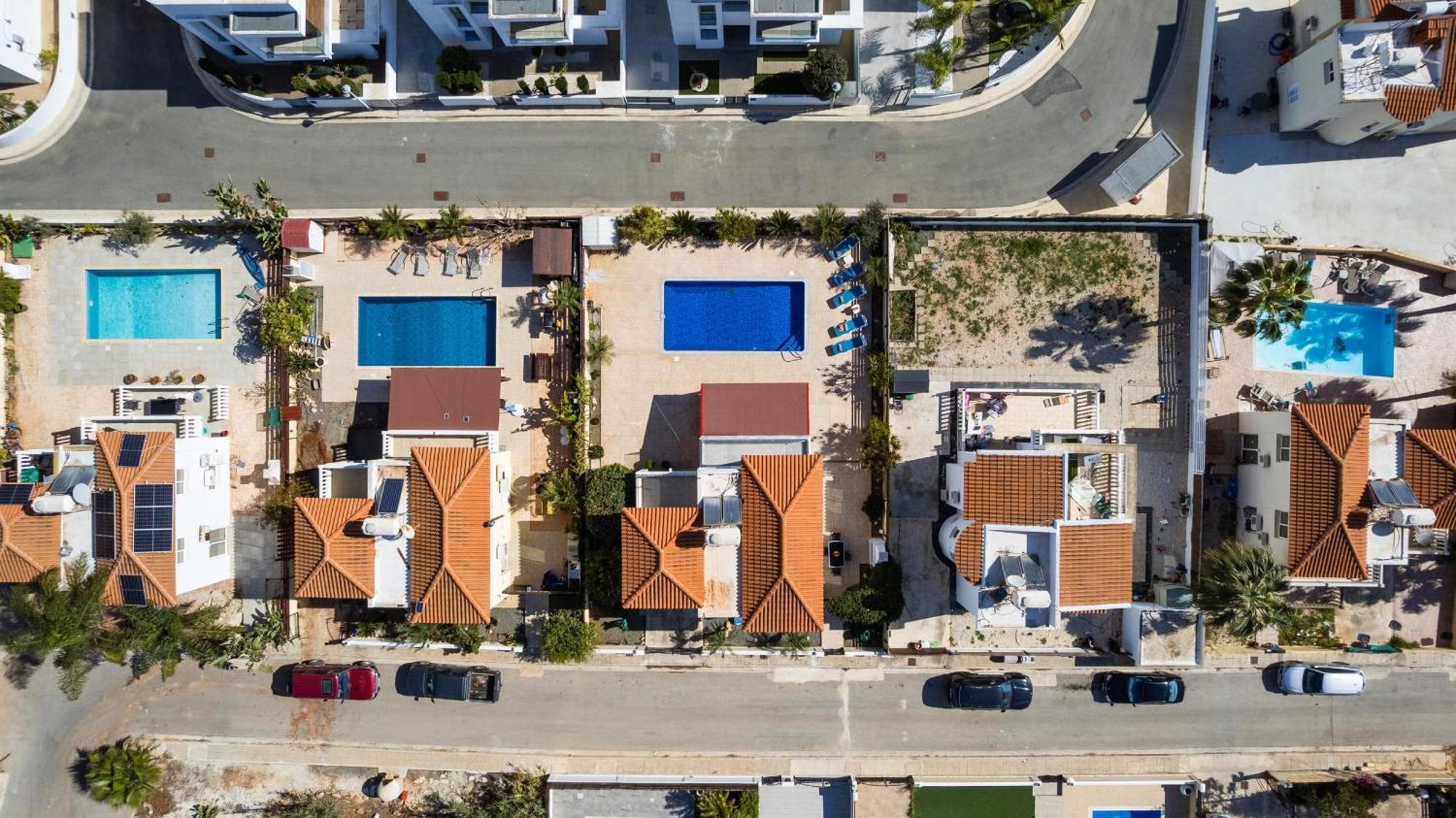 Marika Heights Villa *