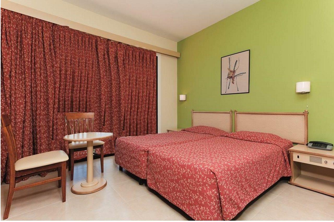 Hotel Stamatia 3*