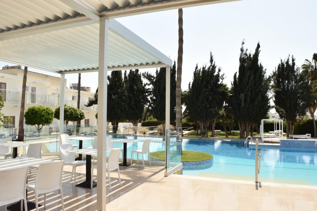 Fedrania Gardens 2*