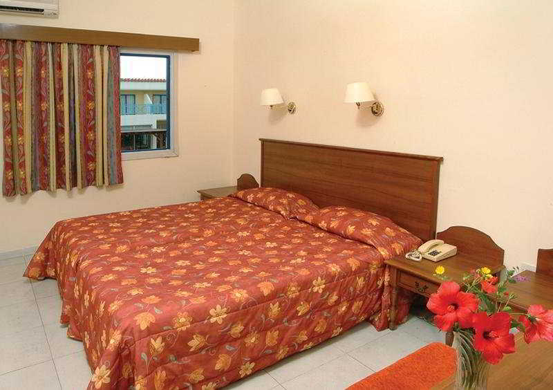 Evabelle Napa Agia Napa