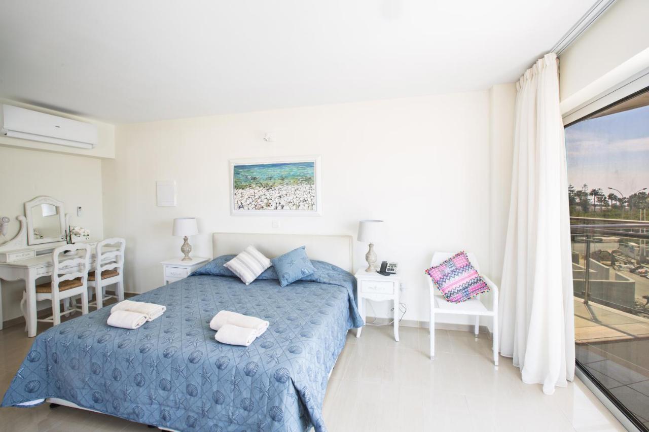 Nissilant Hotel & Suites