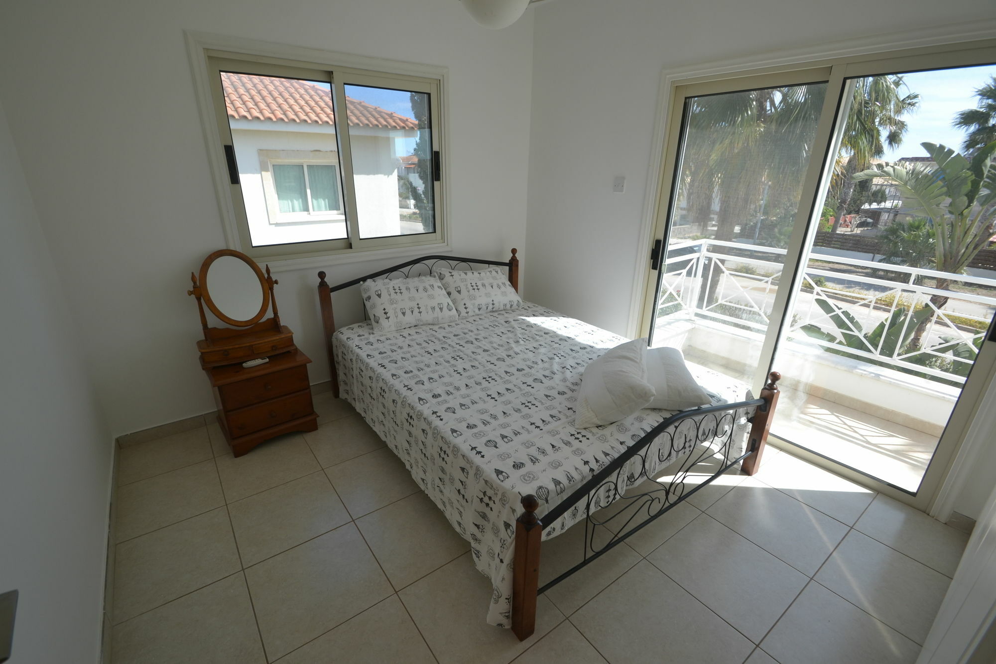 Yolanda Villa Ayia Napa