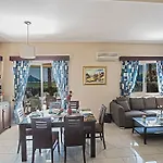 Villa Aspro Enas - Stunning 3 Bedroom Ayia Thekla Villa With Private Pool And Sea Views