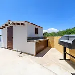 Mersinia Heights