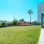 Vivo Mare Beachfornt Villas - Azure