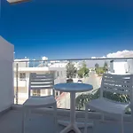Pavlinia Hotel & Apartments