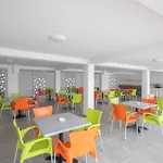 Pavlinia Hotel & Apartments