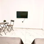 Napa Entry Apts