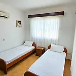 Sunnyside Pool Villa