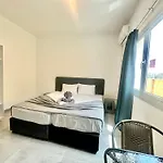 Sun Plaza Suites - Adults Only