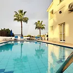 Sunset Pearl Holiday Villa