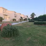 Nissiana Hotel & Bungalows