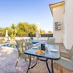 Villa Oceania