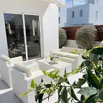 Nissini Famliy Villa