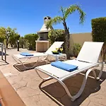 Nissi Adamite Villa
