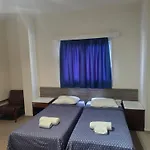 Eleni Apartments