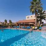 Senator Hotel Apartments - Adults Only
