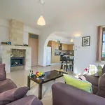 Rada\'S Vacation Home